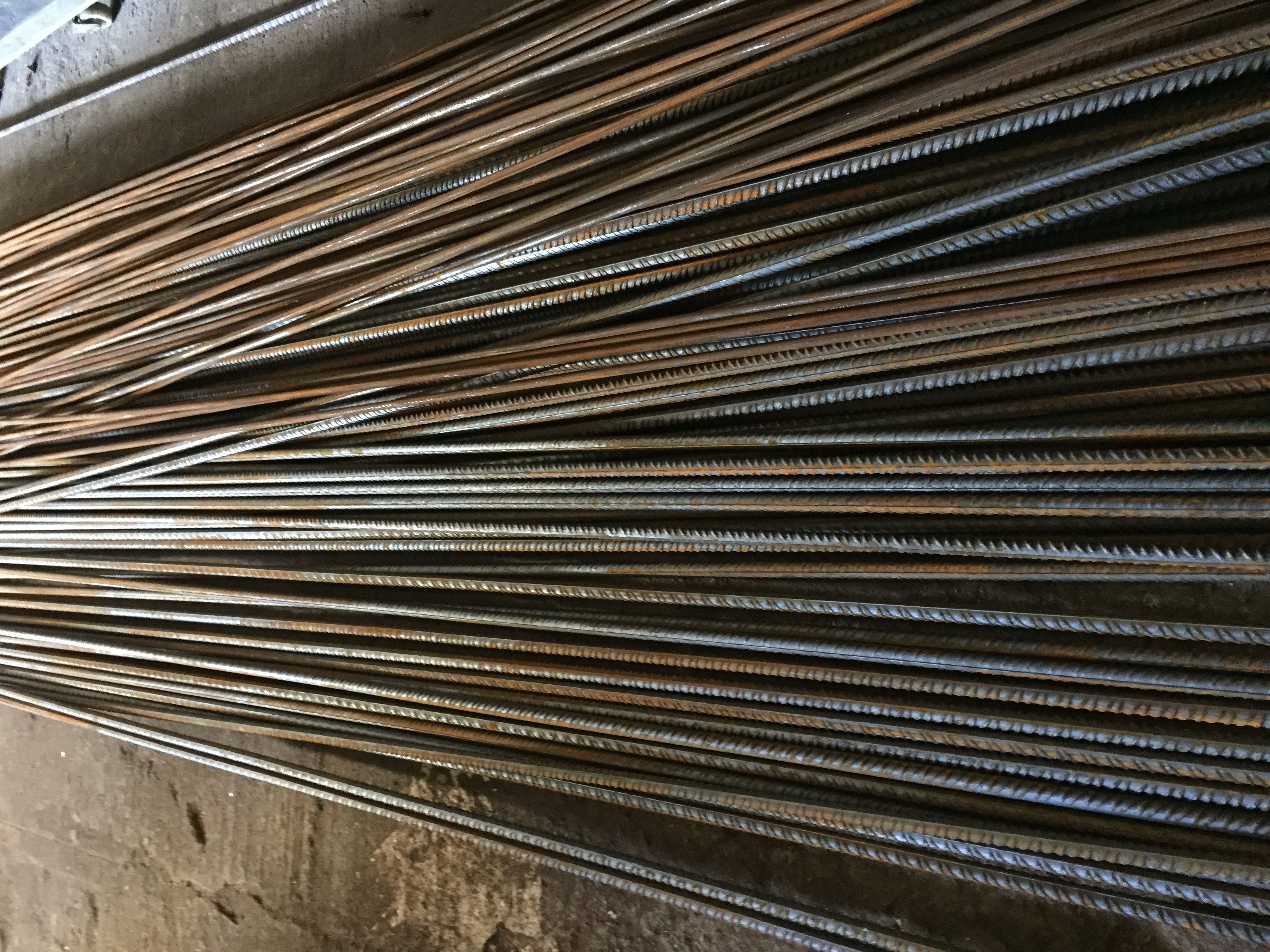 strzemiona zbrojeniowe.