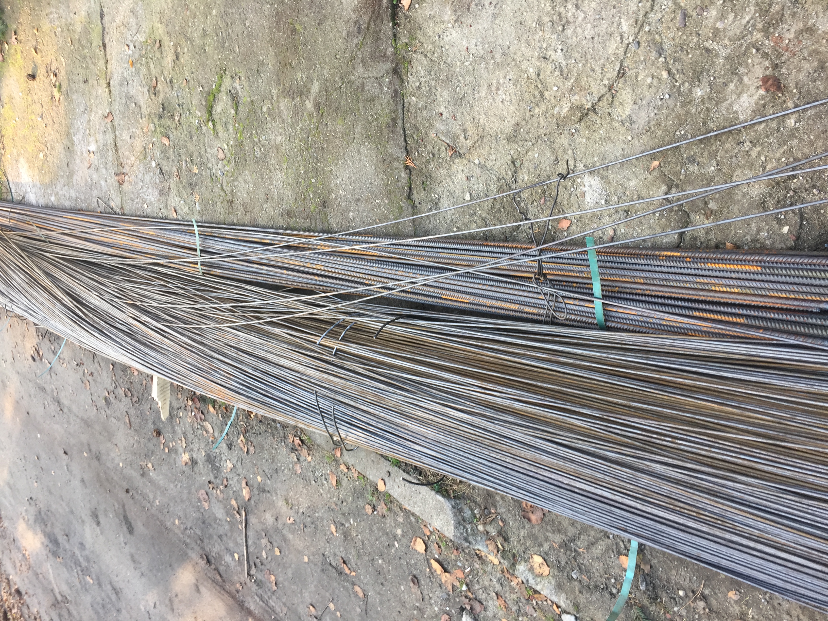 strzemiona zbrojeniowe.